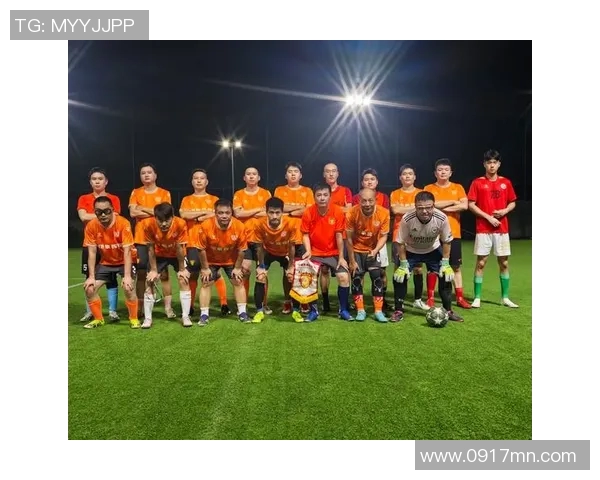 精美足球明星手办展现AC米兰辉煌历史与球员风采的完美结合